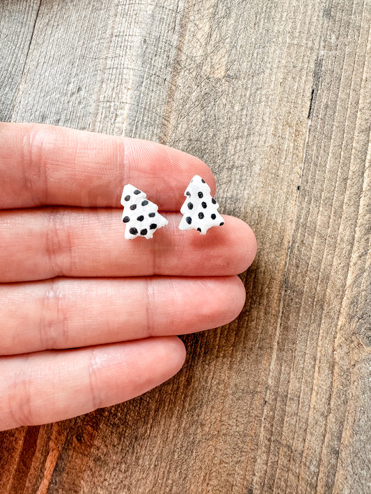 Spotty Christmas Tree Earrings