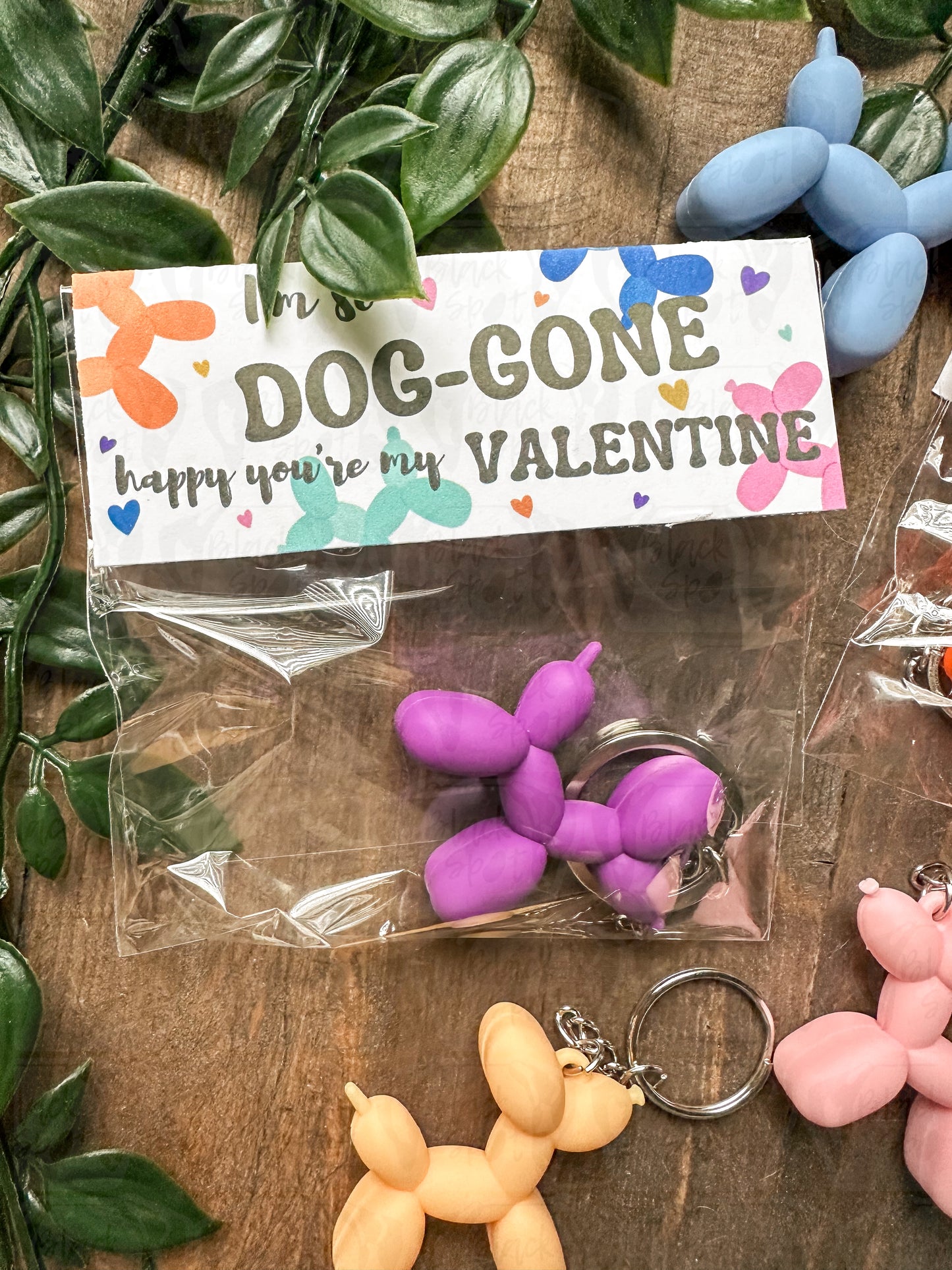Classroom Valentines - Balloon Dog Keychains